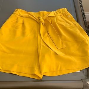 LuluLemon Noir Short 5.5: Size 10.  Color: Honeycomb.   Never been worn